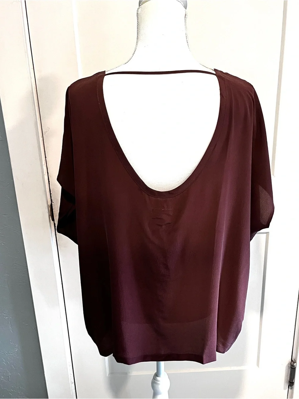 Chaser Burgundy Short Dolman Sleeve Poncho Style Blouse Medium